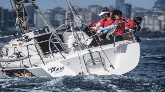 Eker Sailing Team, ’8. Deniz Kızı’nın birincisi oldu