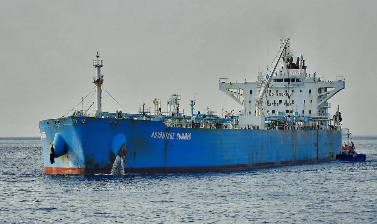 "Advantage Summer" Gemisini Satıyor