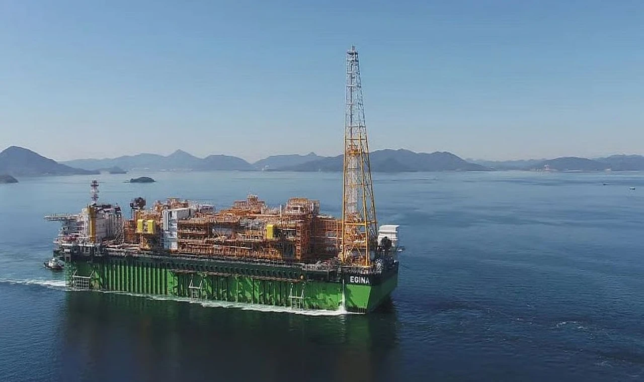 Eni Hisse Satın Aldı