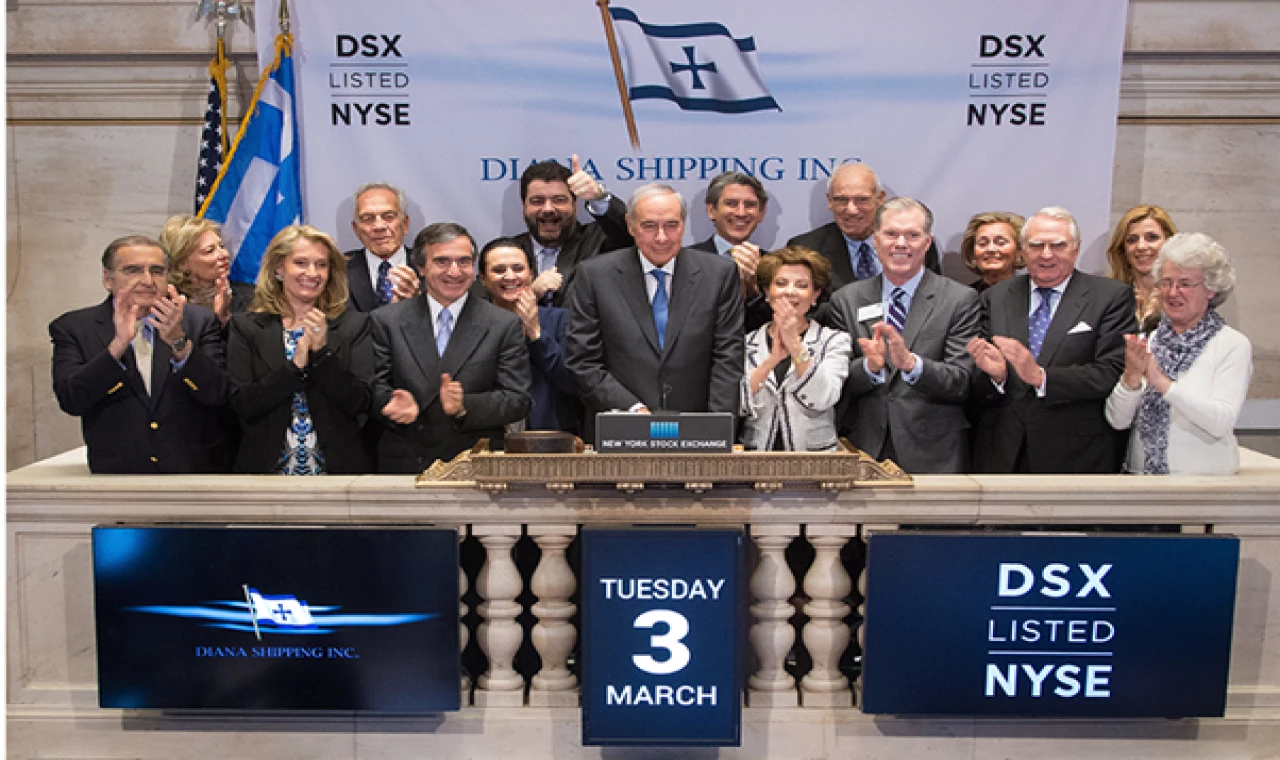 Charter Anlaşmalarını İmzaladı