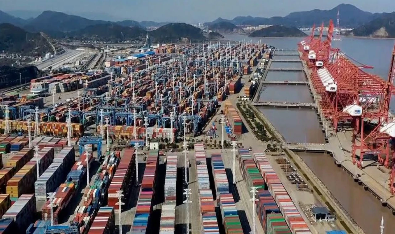 Çin'in Liman Kargo Hacmi