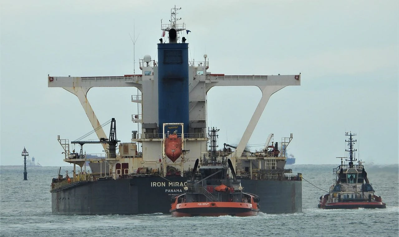 En Eski Gemisini Satıyor