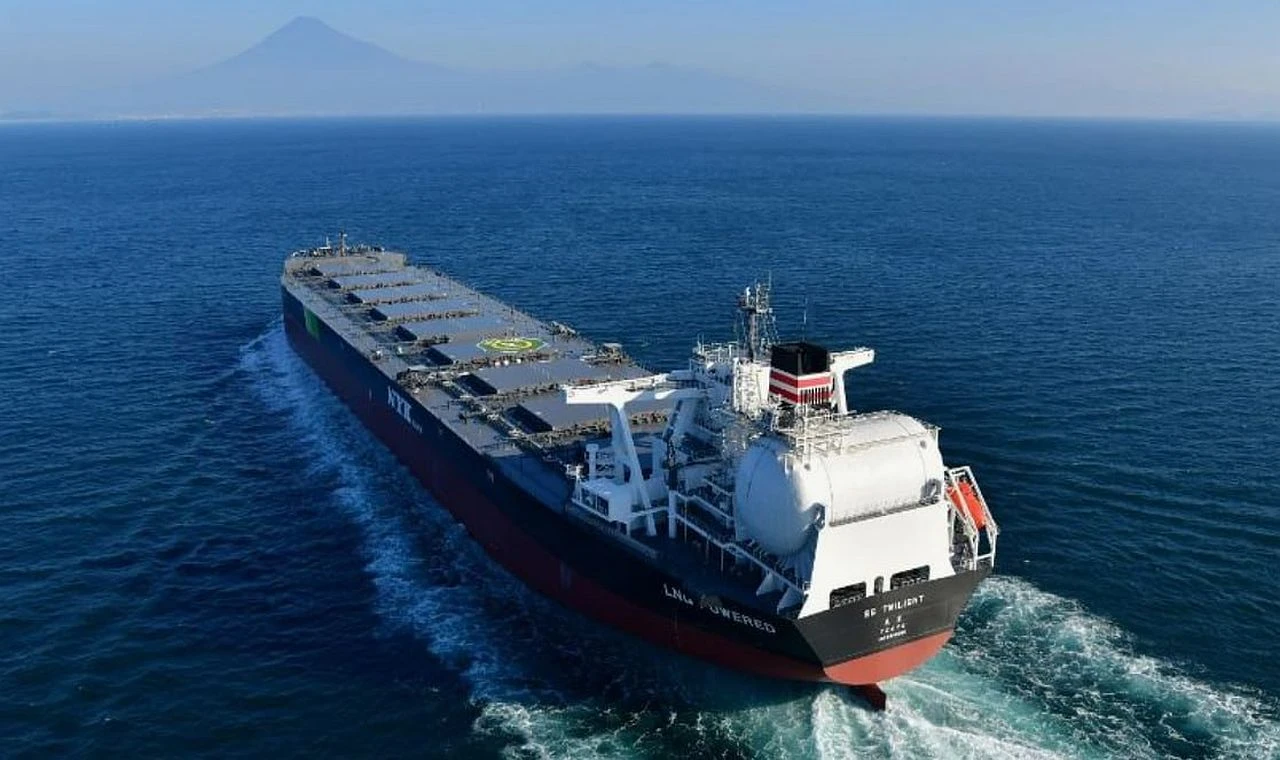 Üst Üste Düşüş Gösterdi