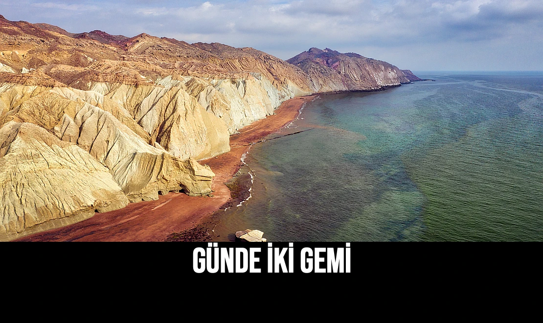 Günde İki Gemi