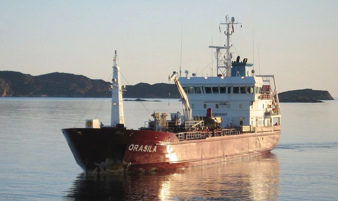 İki Kutup Tankeri Siparişi