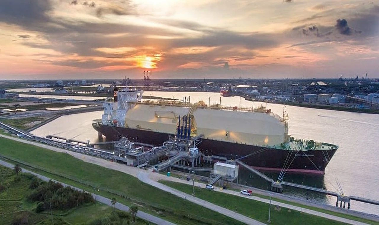 LNG Projelerini Yavaşlatabilir