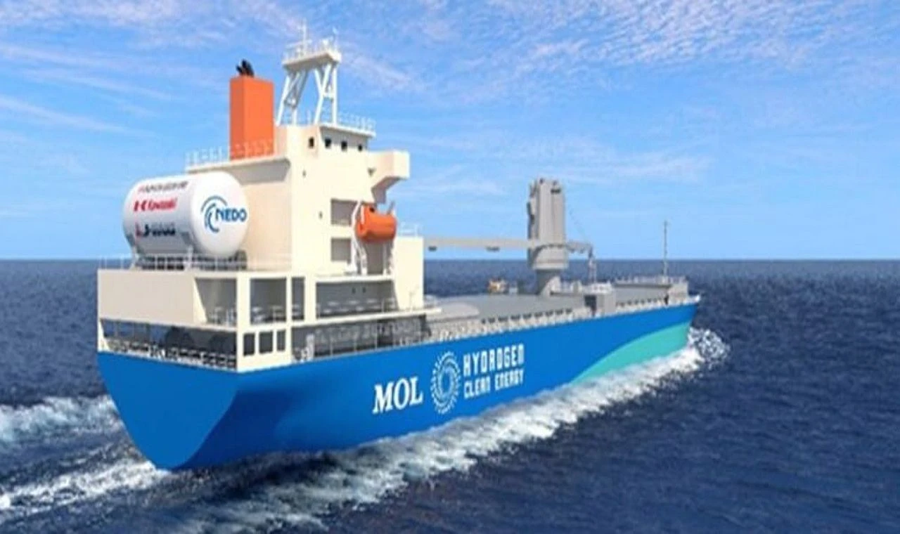 Deniz Motorunu Test Ediyor