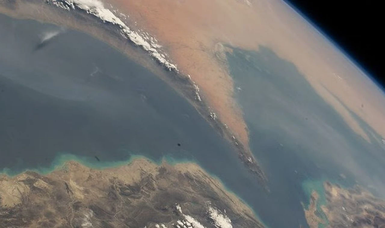 Hürmüz Boğazı'ndan Geçiş Yaptı