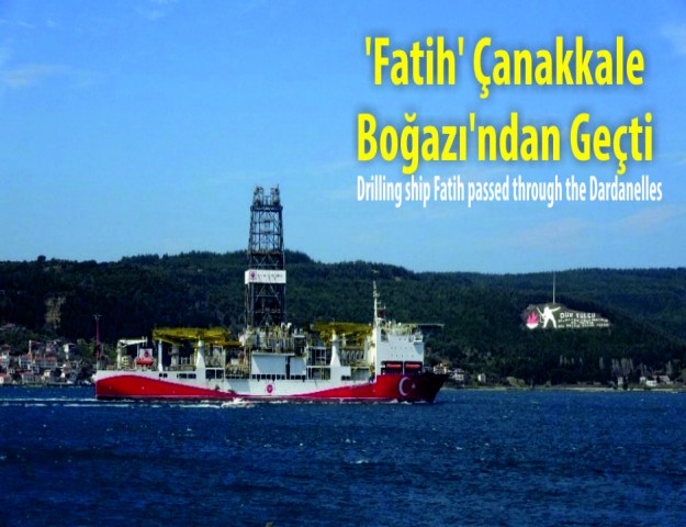 'Fatih' Çanakkale Boğazı'ndan Geçti