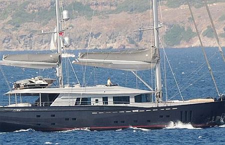 7 Milyon Euroluk ?My 60. Years? Denize İndi