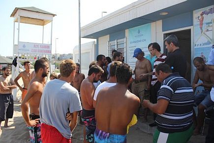 Cankurtaranlara, 'Neden Kurtarıyorsun' Saldırısı