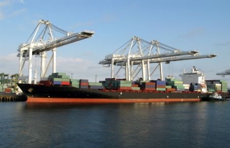 Dış Ticaret Açığı 99.8 Milyar Dolar