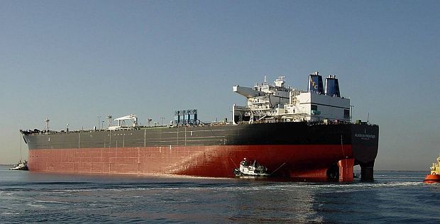 İranın petrol ihracatı hızlandı
