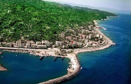 Kıyılarda 50 Metreye Kadar Yapılaşmaya İzin