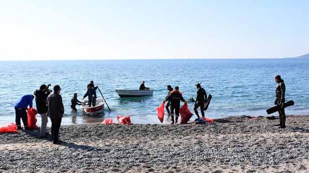 'Bodrum Laciverti' Dalış Takımına Emanet