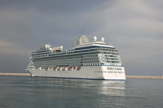 QTerminals Antalya Limanı, Lüks Yolcu Gemisi Vista’yı Ağırladı
