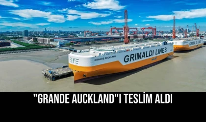 "Grande Auckland"ı Teslim Aldı