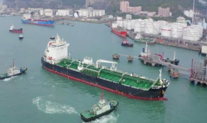 Petrol Rafineri Üretimini %4 Artırdı