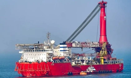 Tam Kontrolünü Ele Geçirdi