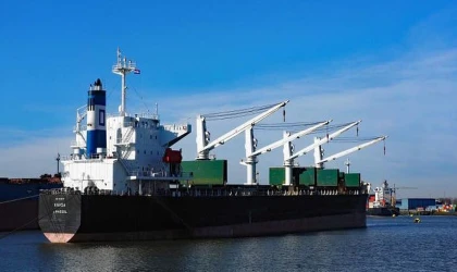 Gemi İnşasına Geri Dönüyor