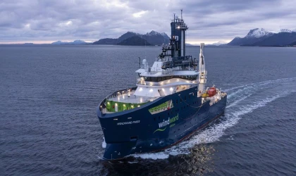 "WINDWARD PARIS"i Teslim Etti