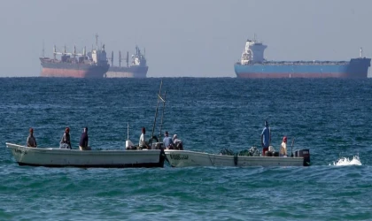 Hürmüz Boğazı Fiilen Felç Oldu