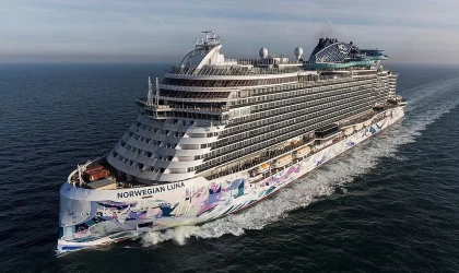 "Norwegian Luna"yı Hizmete Soktu