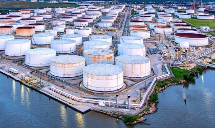 Küresel Petrol Stokları Azalıyor