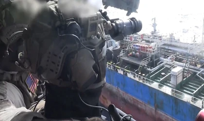 Petrol Tankerine Baskın Düzenledi