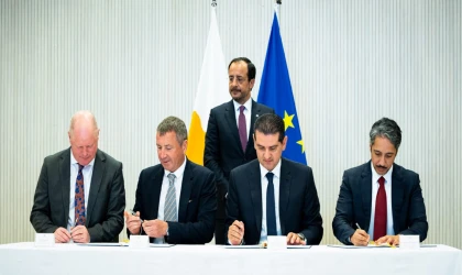 QatarEnergy Anlaşma İmzaladı