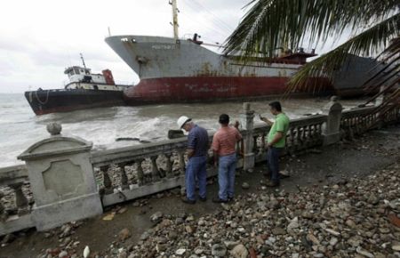 6 Gemi Karaya Oturdu 