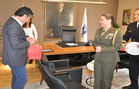 ABD Savaş Gemisi Komutanı Bodrum'da