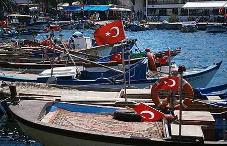 Bayraklar Yenileniyor!