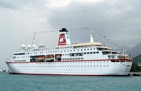 Bodrum?a Sezonun İlk Gemisi Geldi