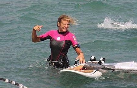  Çağla Kubat Gençleri eğitecek