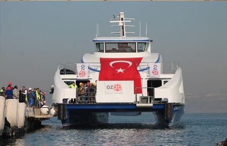 Dünyanın en büyük karbon feribotu denizde