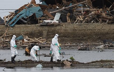 Fukuşima'da tehlike seviyesinin yükseltilmesi isteniyor