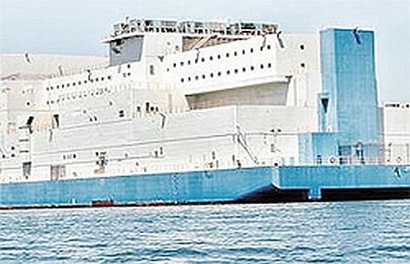 Gemi Değil Hapishane