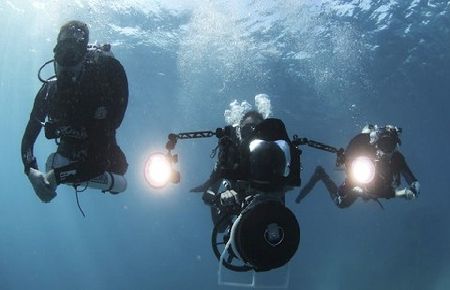 Google Street View Deniz Altına da İndi!