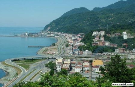 Hopa Limanı ''gelişim projeleri'' görüşüldü