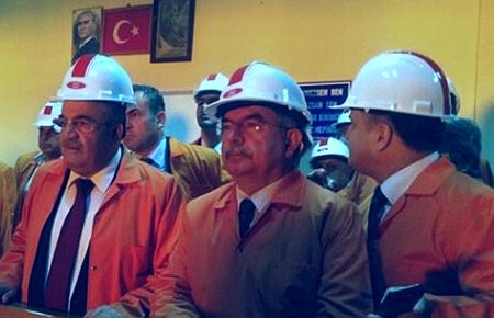 İsmet Yılmaz İsdemiri ziyaret etti