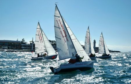 İstanbul Sailing Academy ile Siz de Yelken Açın... 