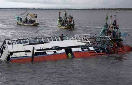 Kenya'da Tekne Faciası