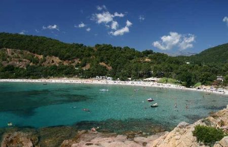 Korsika'da korsan kabusu