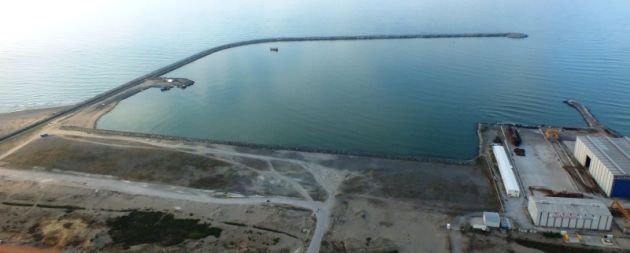 Karasu'da Liman Yolu Çalışmaları Hızlandı