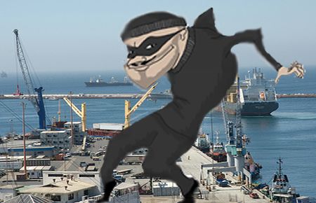 Liman soygunundan herkes şikayetçiymiş!