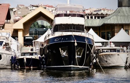  Mega yatlar Haliç'te