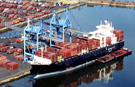 Mersin Limanı?nda Yük Trafiği Arttı