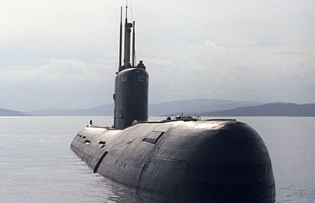  Nükleer denizaltılarda kadın askerler 