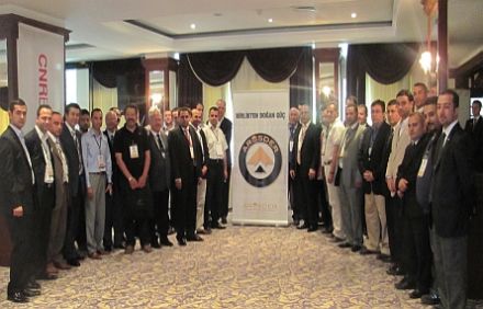 RÜS-DER'de Başkan Fırat güven tazeledi